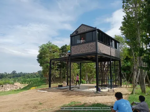 ตู้สำนักงานเคลื่อนที่ประกอบทรงจั่ว