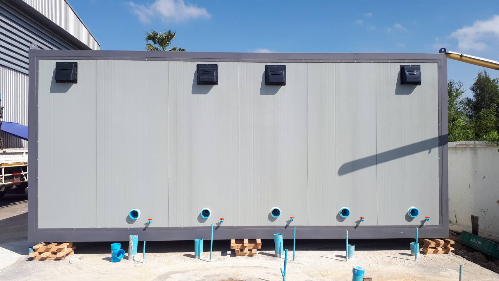 container toilet